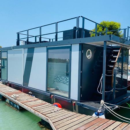 Готель Houseboat Cadiz El Puerto - Casa Flotante Ель-Пуерто-де-Санта-Марія Екстер'єр фото