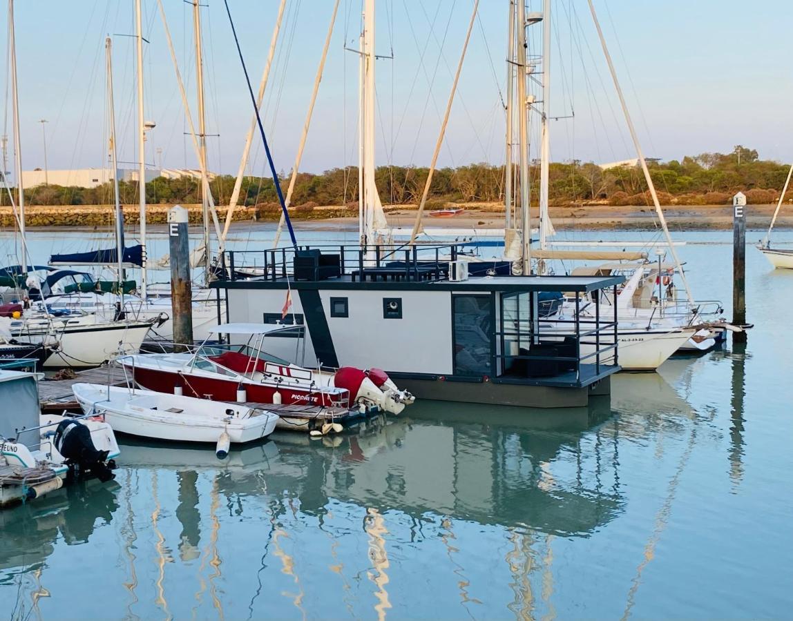Готель Houseboat Cadiz El Puerto - Casa Flotante Ель-Пуерто-де-Санта-Марія Екстер'єр фото